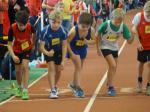 Gleich ert&ouml;nt der Startschuss &uuml;ber 600m f&uuml;r Lukas (2.v.l.).