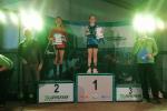 Rieke Zaschke erl&auml;uft sich beim 10. Tangerm&uuml;nder Lichterlauf den ersten Platz in der Gesamtwertung der Frauen