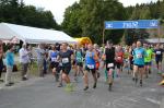 Start &uuml;ber 21 km mit Jens-Uwe B&ouml;rner (v. m.).