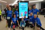 Die Bode-Runners der Gaensefurther Sportbewegung zwischen den Starts der f&uuml;nf und zehn Kilometer beim Center Run in Paunsdorf: Christian Siebert, Janine Wuwer, Sabine B&ouml;rner, Jens Stampnik, Conny G&uuml;nther, Emily Siebert, J&uuml;rgen G&uuml;nther, Christa und Harald F&uuml;mel, Daniel Wuwer und Jens-Uwe B&ouml;rner (v.l.n.r.).