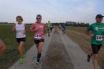 Kirsten Geist und Stefanie Nowak (v.l.) verpa&szlig;ten mit Platz 4 und 5 bei den weiblichen Teilnehmern knapp die Medaillenr&auml;nge.