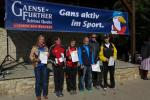 Ehrung der drei schnellsten Frauen und M&auml;nner &uuml;ber sechs Kilometer. Katrin Krebs auf Platz zwei.
