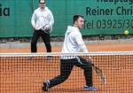 Ronny Selig (r.) gewann sein Einzel sowie das Doppel mit Michael Busse und trug dadurch entscheidend zum Sieg gegen den Hessener SV bei. Ronny Selig (r.) gewann sein Einzel sowie das Doppel mit Michael Busse und trug dadurch entscheidend zum Sieg gegen den Hessener SV bei.