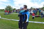 Die Sch&ouml;lers im Ziel wieder vereint.