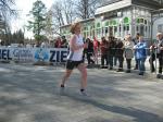 Durch die gepflegten Kuranlagen zu laufen bereitete nicht nur Annegret Wille zu ihrem pers&ouml;nlichen Saisonstart viel Freude.