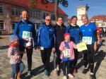 Eine kleine Abordnung der Gaensefurther Sportbewegung besuchte den 14. Burger Rolandlauf mit Jan Zaschke, Stefan Sindermann, Janine Wuwer, Rieke Lucie Zaschke, Sandra Zelmer und Renate Liedtke (v.l.)