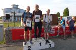 Jürgen Eisfeld (li.) freut sich über seinen zweiten Platz in der Altersklasse M70. Jürgen Eisfeld (li.) freut sich über seinen zweiten Platz in der Altersklasse M70.