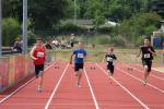 Vorlauf über 75m mit Moritz Himpenmacher (2.v.l.). Vorlauf über 75m mit Moritz Himpenmacher (2.v.l.).