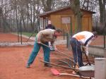 So manche Stunde verbrachten die Spieler mit Bauarbeiten, wof&uuml;r auch die Partnerinnen viel Verst&auml;ndnis aufbringen mussten.