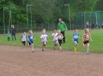 800m Staffellauf mit Laura Otto (2.v.l.). 800m Staffellauf mit Laura Otto (2.v.l.).