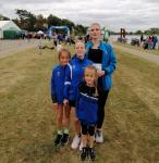 Vier blitzschnelle Bode-Runners der Gaensefurther Sportbewegung, die beim 10. Tangerm&uuml;nder Lichterlauf mit sehr guten Platzierungen nach Hause kamen (Emily Siebert, Rieke Zaschke, Lotta Siebert und Tina Funke (v.l.)