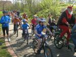 Finn nahm mit Begeisterung an der 1km-Mini-Radtour teil.