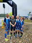 Die Gaensefurther Triathleten (v.l.) Steffen Schöler, Olaf Moch, Silke Ludßuweit und Annegret Wille vor dem Start in Rheinsberg. 