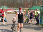 Steffen Schöler auf dem Weg zur Radstrecke