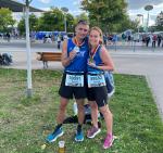 Zusammen gestartet, kurz getrennt gelaufen aber gemeinsam im Ziel: Happyend für Daniel und Janine Wuwer nach ihrem ersten Marathon in Berlin.