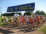 Start zum 12. Eickendorfer Feldmarklauf mit 10 Bode-Runners und Triathleten aus Gaensefurth. 