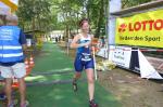 Sabine hat die 5 Kilometer Laufstrecke des Jedermann-Triathlons bald geschafft.