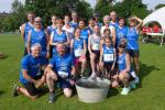 Heiß war es in Schackensleben beim 37. Hopfenlauf. Zum Glück warteten auf die Bode-Runners der Gaensefurther Sportbewegung im Ziel viele Behälter mit kühlem Nass. Das war die ideale Erstversorgung nach einem schnellen Laufwettkampf.
