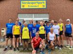 Die gegenseitigen Besuche zum wöchentlichen Lauftreff der Eickendorfer und Staßfurter häufen sich. Kurz nach dem Feldmarklauf liefen die Bode-Runners beim BSV auf. Nach getaner Laufarbeit blieb noch genug Zeit zum Gedanken- und Getränkeaustausch.