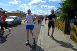 Lutz Klau&szlig; auf seiner ersten Runde durch das Wohngebiet Hopfengarten.