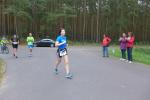 Ab Kilometer 15 musste Sylvia K&ouml;hn allein gegen den Wind k&auml;mpfen.