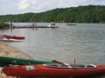 Start und Ziel für Schwimmer und Kanuten.