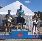 Maik Löwe hat sein Ziel erreicht: Gesamtplatz 1 beim Hafentriathlon. 