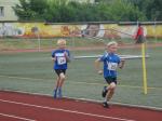 Beim 600m Lauf holte sich Lukas Ladehoff (r.) die Bronzemedaille.