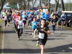 Kurz nach Beginn der 11,4 Kilometer Strecke  nimmt Jens-Uwe Fahrt auf.