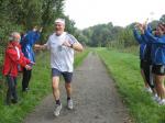 Lutz Klauß wurde auf der 12 km Strecke  von seinen Teamkollegen noch mal so richtig angefeuert.