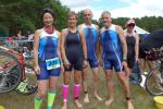 Wagten sich auf die Jedermann-Distanz über 0,75 km schwimmen, 14,5 km Rad fahren und 5 km laufen - und hatten ihren Spaß dabei: Sabine Börner, Stefanie Nowak, Stefan Berger und Jens-Uwe Börner von der Gaensefurther Sportbewegung (v.l.n.r.)