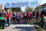 Start über 8 km beim Einetallauf in Aschersleben mit Jörg Eisfeld (v.m.), Katrin Krebs, Heidi Rabenstein und Jürgen Eisfeld.  