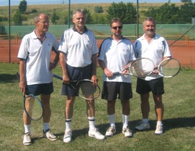 Mannschaft Herren 50 v.l.Norbert Krebs, Achim Engel, Dr. Harald Friedrich, Reiner Christoph. Es fehlt Berndt Hämmerling, Stefan Thiemecke.