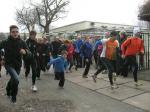 7 Bode-Runners und ein Triathlet gingen auf die Runde durch das Wohngebiet in Staßfurt Nord.