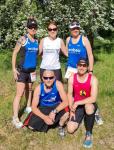 Die Landeshauptstadt ist ein gern besuchtes Ziel der Bode-Runners. Beim Elbebrückenlauf gingen Stefan Sindermann (u.l.), Sandra Homann, Janine Wuwer und Verena Hildebrandt (o.v.l.) an den Start. Alexander Topf (u.r.) läuft für den PSV Bernburg