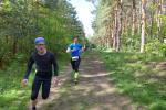 Sabine Börner (r.) holte sich beim Kaiser-Otto-Lauf über 21 km den Altersklassensieg.