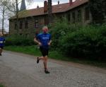 Jens-Uwe Börner trotzt tapfer dem Kopfsteinpflaster auf der 21-Kilometer Strecke.