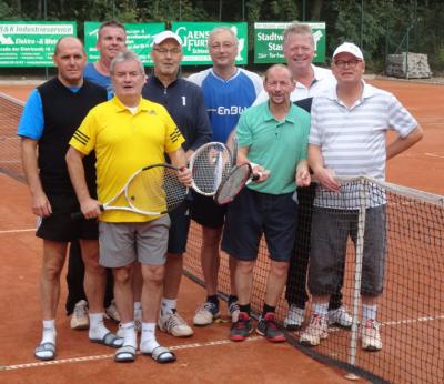 Mannschaft Herren 50 v.l. Steffen Mattheis, Ulf Gothe, Herbert Mandel, Manfred Rademann, Ingo Becker, Andreas Trensinger, Dr. Dieter Naumann, Roberto Henschke