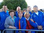 Die Gaensefurther Marathon- und Halb-Marathon Starter mit ihrer Begleitung (blaue Kleidung v.l. Dirk Meier, Lutz Klauß, Sylvia Köhn, Felix Schäper, Jörg Schäper).