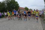 Start des 4. Solvay-Cup Laufes über 5 bzw. 12 Kilometer.