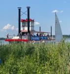 Glück gehabt: Nur die Teilnehmer des Jedermann-Triathlons durften in diesem Jahr von dem Schaufelraddampfer „Queen Arendsee“ starten.