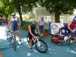 Toralf Schmidtschneider beginnt die 30km Fahrrad-Distanz. 