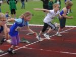 Marlene Althoff (2.v.r.) schaffte beim 50m Lauf eine persönliche Bestzeit.