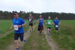 Thomas Braun (l.) und Stefan Sindermann (3.v.l.) starteten über 10,7 km.