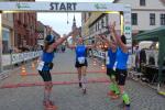 Finish f&uuml;r Renate Liedtke, die ein beherztes Rennen &uuml;ber zehn Kilometer ablieferte. Platz eins in ihrer Altersklasse W65 war ihr sicher.