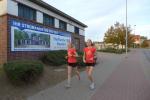 Zum Training wurde diesmal eine Laufstrecke in Sta&szlig;furt gew&auml;hlt, auf der auch Susi Bechstein und Hanna Glockmann (v.l.) unterwegs waren.