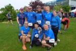 Diese Gruppe der Bode-Runners wollte sich den spektakul&auml;ren Lauf auf der Kali-Abraumhalde in Zielitz nicht entgehen lassen.