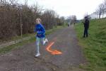 Da Rieke sich in dem 1,3 Kilometer langen Sprint noch bis ganz nach vorne k&auml;mpfen konnte, durfte sie einen coolen Pokal mit nach Hause nehmen.