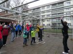 Gymnastikgruppenleiterin und Organisatorin Sigrid Herrmanns sorgte bei den L&auml;ufern f&uuml;r die richtige Betriebstemperatur. 