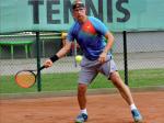 Die Tennisspieler Sachsen-Anhalts m&uuml;ssen gut einen Monat l&auml;nger als vorgesehen auf den Saisonstart in die Freiluftsaison warten. 